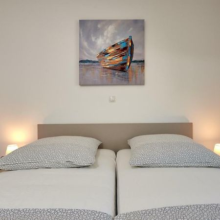 City Apartment Magdalena Трогир Екстериор снимка