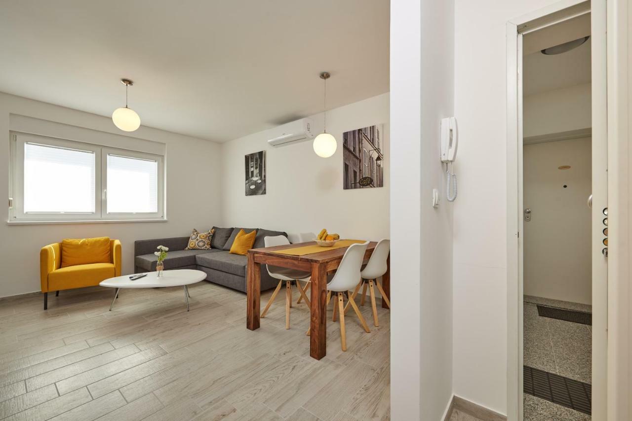 City Apartment Magdalena Трогир Екстериор снимка