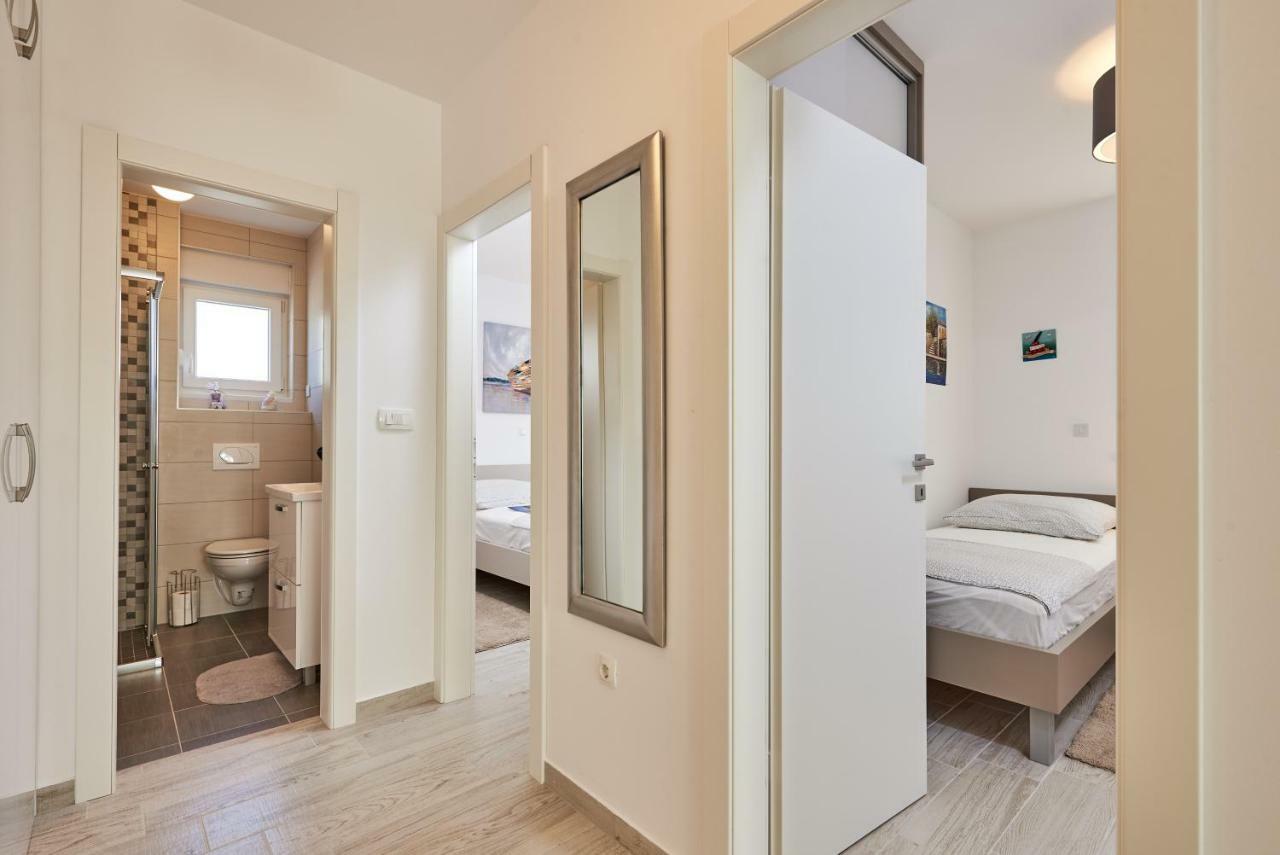 City Apartment Magdalena Трогир Екстериор снимка